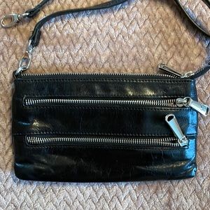Black Hobo Convertible Wristlet/Crossbody